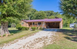 1839 Upper Road, Seagrove, NC 27341