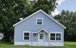 208 W Sloan Avenue, Mt Vernon, MO 65712