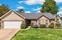 1433 Sunview Drive, O'Fallon, MO 63366