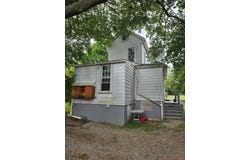 499 Center St, Phillipsburg Town, NJ 08865-2659