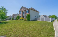 201 LURAY DRIVE, WILLIAMSTOWN, NJ 08094