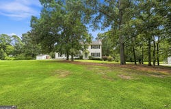 16 Wood Forest Drive SW, Cartersville, GA 30120