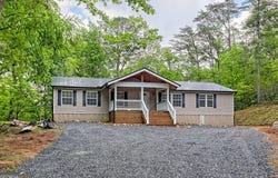 65 Redwood, Tiger, GA 30576