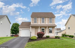 13 PRINCETON DRIVE, CARLISLE, PA 17013