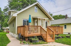 1076 Wilson Avenue, Saint Paul, MN 55106