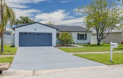 7815 SHADOW RUN DRIVE, LARGO, FL 33773