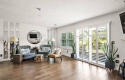 95 Erin Lane, Setauket, NY 11733