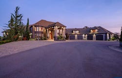2554 Cole Rd S, Salem, OR 97306