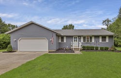 4811 Chicken Coop Hill Road So Road SE, Sugar Grove, OH 43155