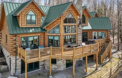 125 Ottawa Lane, Central City, PA 15926