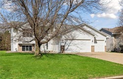 816 Shea Circle, Belle Plaine, MN 56011
