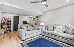 4 Thornridge Rd, Kilbuck Twp, PA 15202
