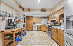 125 Callahan Road, Canfield, OH 44406