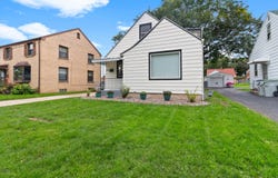 3805 S 21st St, Milwaukee, WI 53221