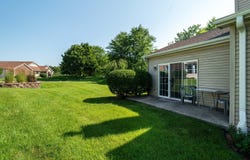 5201 S Tuckaway Blvd, Greenfield, WI 53221