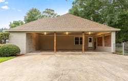 1304 Estelle, Hattiesburg, MS 39402