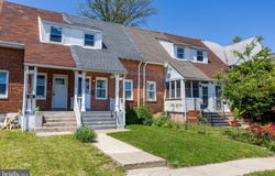 1122 W RIDGE Road, MARCUS HOOK, PA 19061