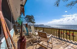 844 Swan Point Drive, Washington, NC 27889