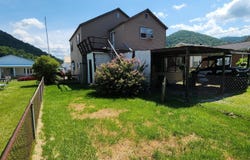 502 ALEXANDER ST, CEDAR GROVE, WV 25039