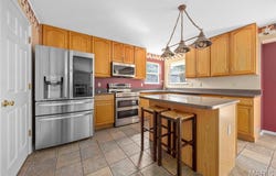 521 Pinehurst Woods Court, O'Fallon, MO 63366