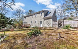 5 Briar Patch Road, Osterville, MA 02655