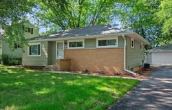 5222 W Hemlock Rd, Milwaukee, WI 53223