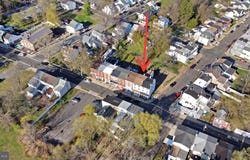523 YORK STREET, BURLINGTON, NJ 08016