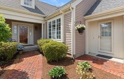 61 Great Hill Drive, Topsfield, MA 01983