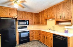 1721 Carolyn Avenue, Clay Center, KS 67432