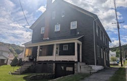 159 4th, Hastings, PA 16646