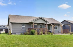 1215 Warrior Run Drive, Norwalk, IA 50211