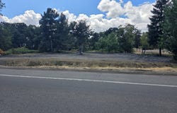 3805 CARNES RD, Roseburg, OR 97471