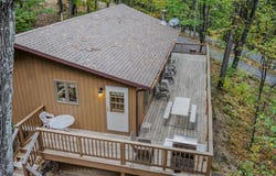 35 WARBLERS Way, BERKELEY SPRINGS, WV 25411