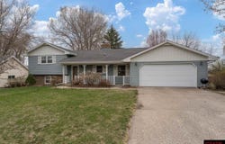 829 Church Street, St. Peter, MN 56082