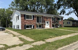 215 Vinewood Avenue, Sturgis, MI 49091