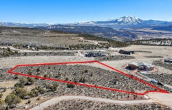 60 Grosbeak Place, Glenwood Springs, CO 81601