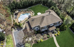 14 Bunker Hill Drive, Middletown, NJ 07748