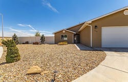 1320 Sparrowhawk Drive, Farmington, NM 87401