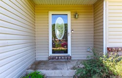 107 Chestnut Ridge Drive, Wright City, MO 63390