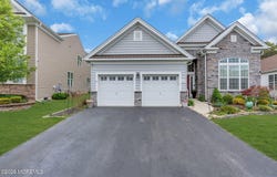 185 Arborridge Drive, Forked River, NJ 08731