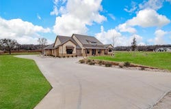 6301 Big Elk Drive, Fort Worth, TX 76140