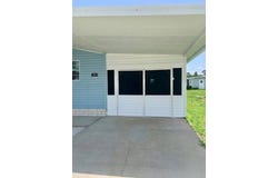5914 Utopia Dr, Zephyrhills, FL 33540