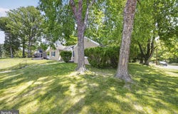 66 BIRCHWOOD KNOLL, LAWRENCE TOWNSHIP, NJ 08648