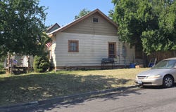 1642 Crescent Avenue, Klamath Falls, OR 97601