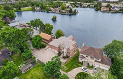 9609 Reding Circle, Des Plaines, IL 60016