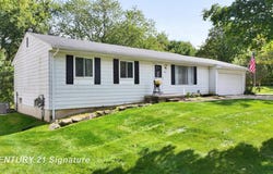 429 Holland Road, Flushing, MI 48433-2115