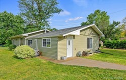 28w575 Lester Street, West Chicago, IL 60185