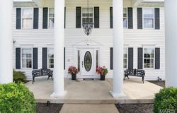 848 Golden Meadows Drive, Defiance, MO 63341