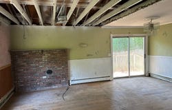 12 Hampton Road, Sound Beach, NY 11789