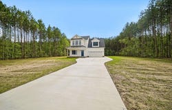 2132 Skeetertown Road, Suffolk, VA 23434